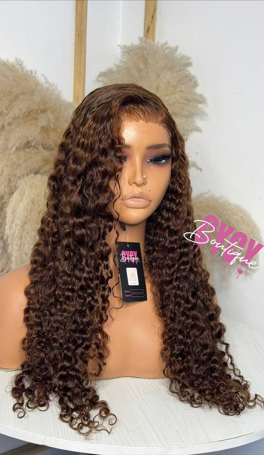 Wigs taille 24 densité 200% frontal normal