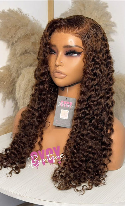 Wigs taille 24 densité 200% frontal normal